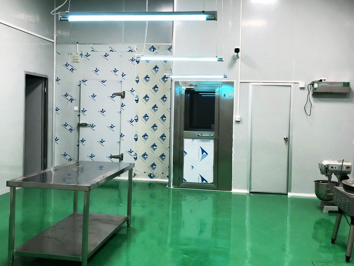 UV Germicidal Lamp Application in Food Cleanrooms